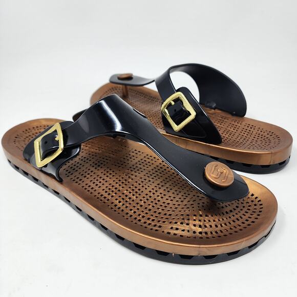 Sensi Sandals Women 9M Taormina Prestige Thong Sandal in Black and Gold Rubber - Picture 2 of 9